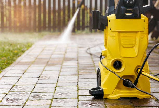 Best Machinery and Equipment Cleaning  in Cresco, IA